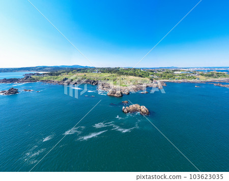 ``Aomori Prefecture'' Drone shot of early summer near Kofunatodaira Tanesashi Coast 103623035