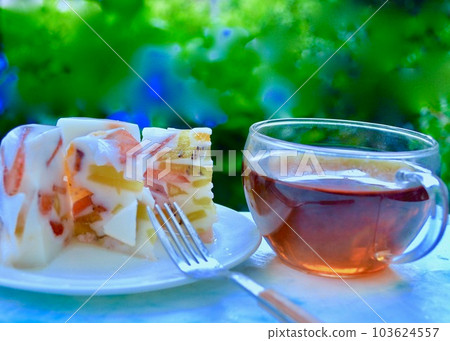 Fruit cake to enjoy on the veranda in early summer. Fruit cake to enjoy on the veranda in early summer. 103624557