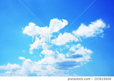 Blue sky and white clouds natural scenery Blue sky and white clouds natural scenery 103628606