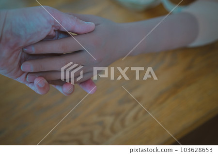 手 搖動 握手 103628653