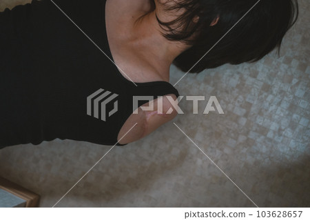 female, lady, woman 103628657