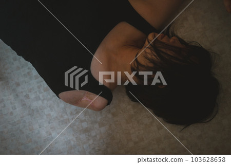 女生 女孩 女性 103628658