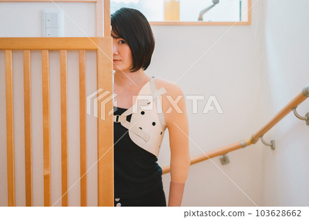 女生 女孩 女性 103628662
