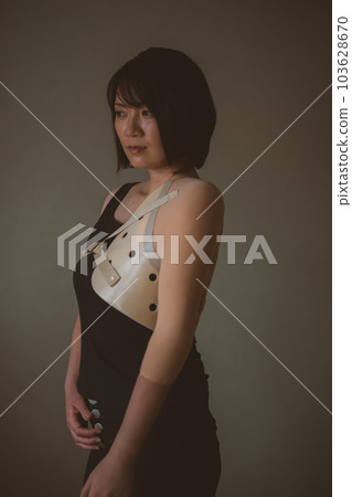 女生 女孩 女性 103628670