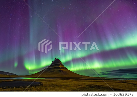 Northern Lights Aurora. Aurora borealis. 103629172