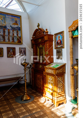 Interior of Holy Trinity Church in the village Karacharovo near Murom, Russia 103635585