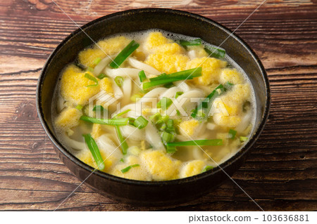 韭菜烏冬面 103636881