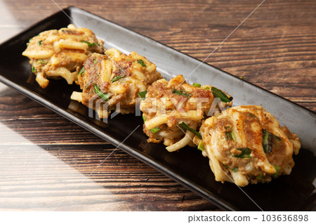 烏冬餃子 烏冬餃子 103636898