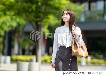 女商人小姐 103637478