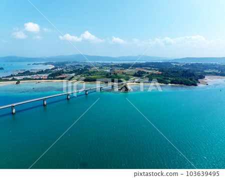 Aerial photo of the sea in Okinawa Aerial photo of the sea in Okinawa 103639495