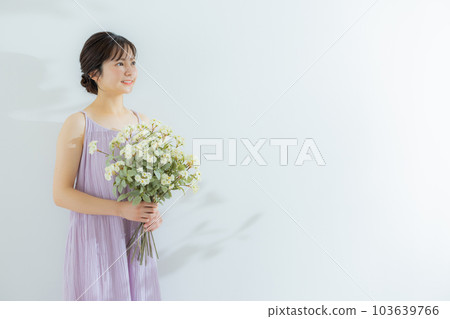 一束的女人 103639766