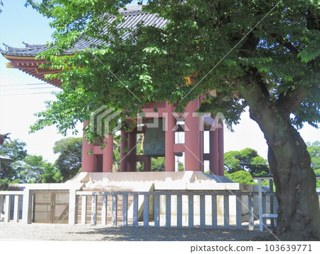 Bell of Ikegami Honmonji Temple 103639771