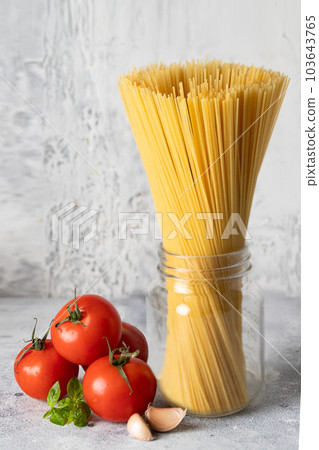 Spaghetti food concept Spaghetti food concept 103643765