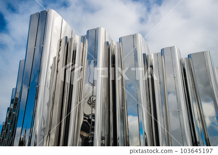 An exterior architecture of the Govett-Brewster Art Gallery is New Zealand's contemporary art museum in the coastal city of New Plymouth. 103645197