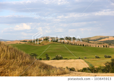 Crete Senesi, siena, tuscany, italy Crete Senesi, siena, tuscany, italy 103645913