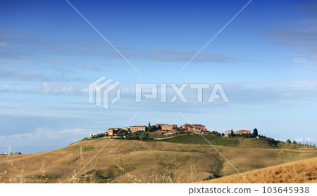 Crete Senesi, siena, tuscany, italy Crete Senesi, siena, tuscany, italy 103645938