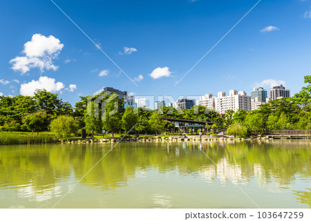 Beautiful view of the artificial lake in Aozihdi Forest Park, Kaohsiung, Taiwan. 103647259