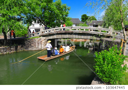 [Okayama Prefecture] Kurashiki Bikan Historical Quarter (boat sink) in fine weather 103647445