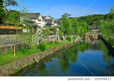 [岡山縣]天氣晴朗的倉敷美觀地區（沉船） 103648617