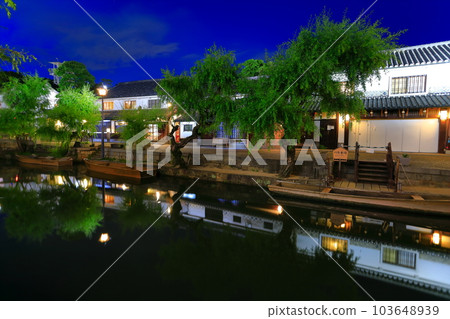 [岡山縣]倉敷美觀地區的夜景（河船平台） 103648939