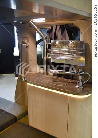 Camper's room 103650155