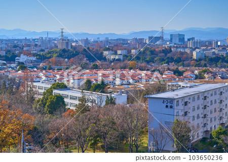 View to the west from Nagayama, Tama City, Tokyo (Nagayama Housing Complex, etc.) 103650236