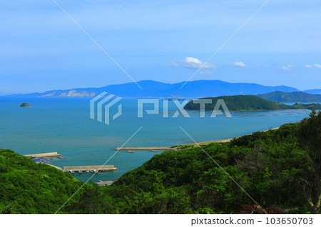 [Okayama Prefecture] Ushimado and Shodoshima seen from Ipponmatsu Observatory 103650703