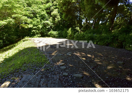 靜岡縣掛川市國家史蹟橫須賀城鬆生山多門樓遺址 103652175