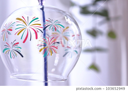 夏天的形象，煙花風鈴 103652949