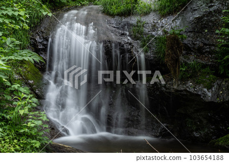 三段瀑布（牛岳） 103654188