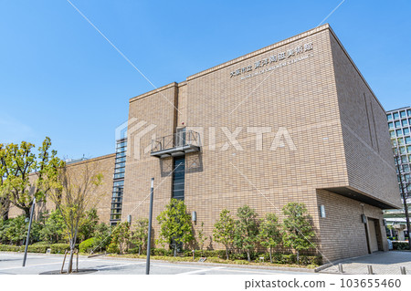 Osaka City, Osaka Prefecture, Osaka City Museum of Oriental Ceramics in fine weather Osaka City, Osaka Prefecture, Osaka City Museum of Oriental Ceramics in fine weather 103655460