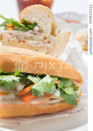 Banh Mi 越南菜垂直位置 103655522