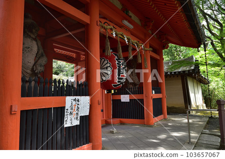 Kyoto Yamashina Bishamondo Monzeki Niomon Gate 103657067