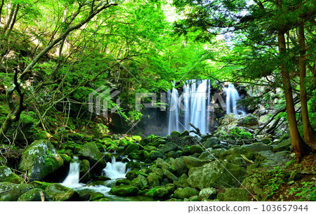 Otome Falls and Sawana River, Nasushiobara City, Tochigi Prefecture Otome Falls and Sawana River, Nasushiobara City, Tochigi Prefecture 103657944