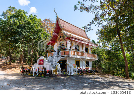 Wat Phra That Saen Hai,Saen Hai Subdistrict, Wiang Haeng District Chiang Mai Province, Thailand, 103665418