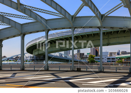 木津川昭和大橋和阪神高速公路 3 號線神戶線 2023 年 5 月 12 日 103666026