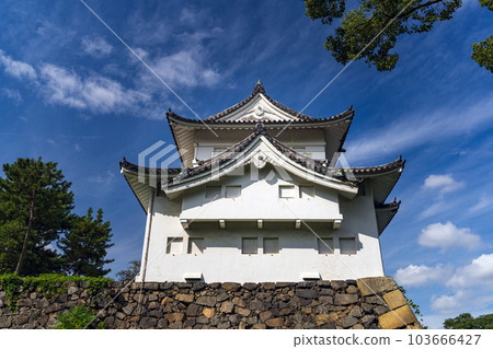 Nagoya Castle Southeast Corner Turret (Important Cultural Property) 103666427