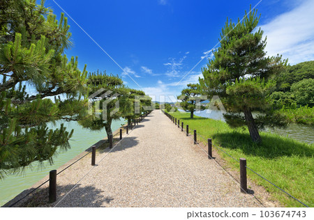 Horaiyama Burial Mound (Emperor Suinin Sugawara Fushimi Tomb) Nara City, Nara Prefecture Horaiyama Burial Mound (Emperor Suinin Sugawara Fushimi Tomb) Nara City, Nara Prefecture 103674743