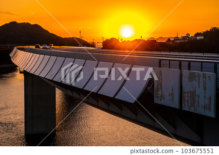 Ushibuka Haiya Ohashi的日落[Amagusa City，Kumamoto Prefecture Ushibuka] 103675551