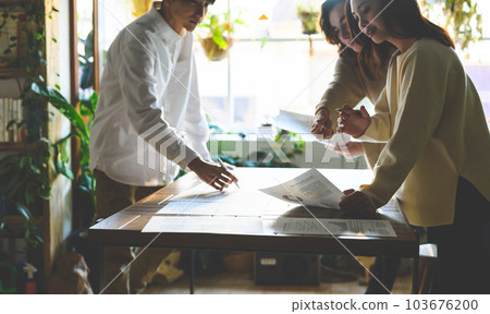 convention, meeting, sex 103676200