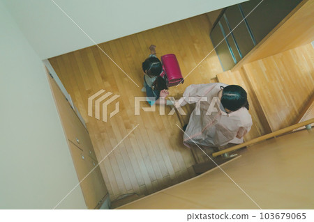 primary school student, schoolchild, schooler 103679065