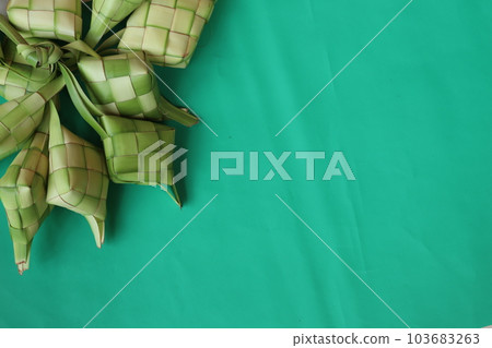 Ketupat or rice dumpling 103683263
