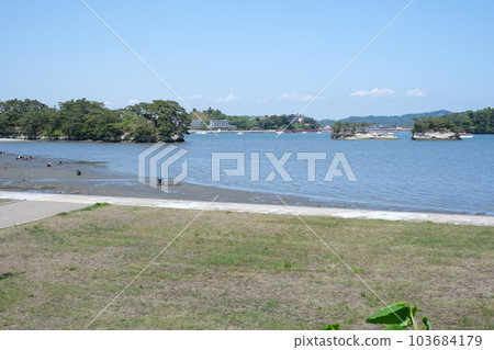 松島波濱海灘的景色 松島波濱海灘的景色 103684179
