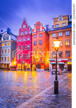 Stockholm, Sweden. Glama Stan downtown, Stortorget Square. 103696297