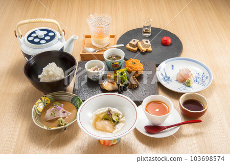 Japanese sea bream chazuke Japanese sea bream chazuke 103698574