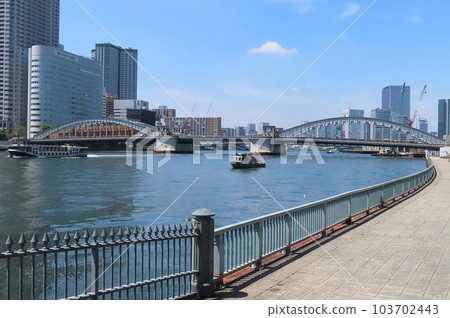 Kachidoki Bridge 103702443
