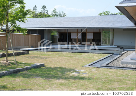 仙台青葉山公園綠化博物館後院風光 仙台青葉山公園綠化博物館後院風光 103702538