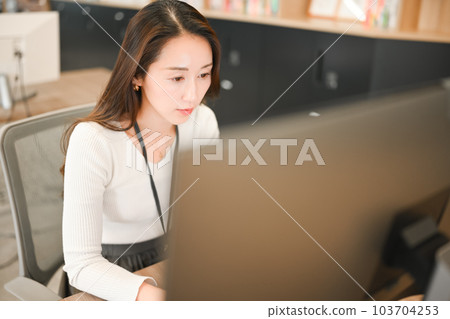 商業場景 103704253