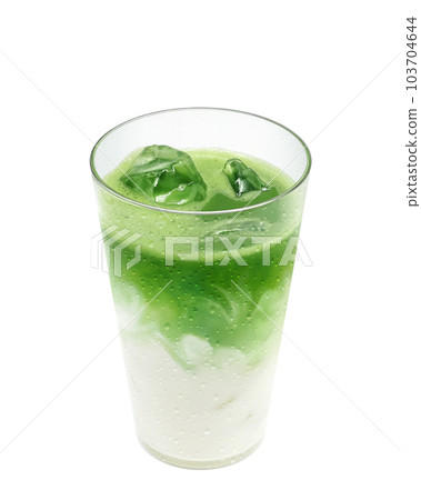 玻璃杯中抹茶油的真實插圖 玻璃杯中抹茶油的真實插圖 103704644