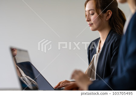 商業場景 103705495